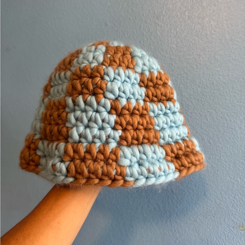 UR GF Chunky Knit Blue and Brown Beanie